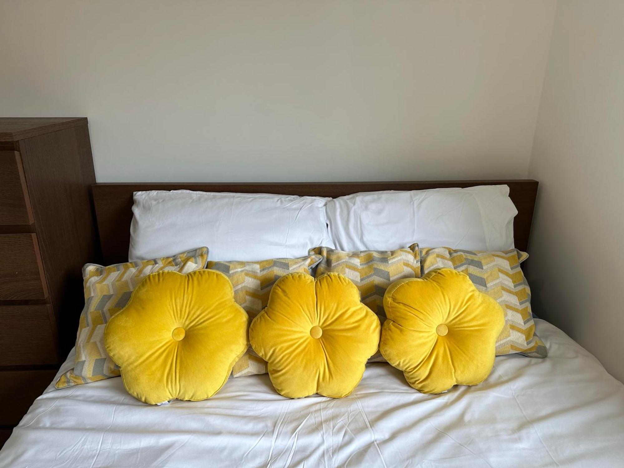 Shakespeare House 5 Bedroom 7 Beds Up To 12 People Hébergement de vacances Derby